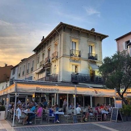 Proche Mer Et Centre Appart 2 Pieces Wifi&Clim Sainte-Maxime Luaran gambar